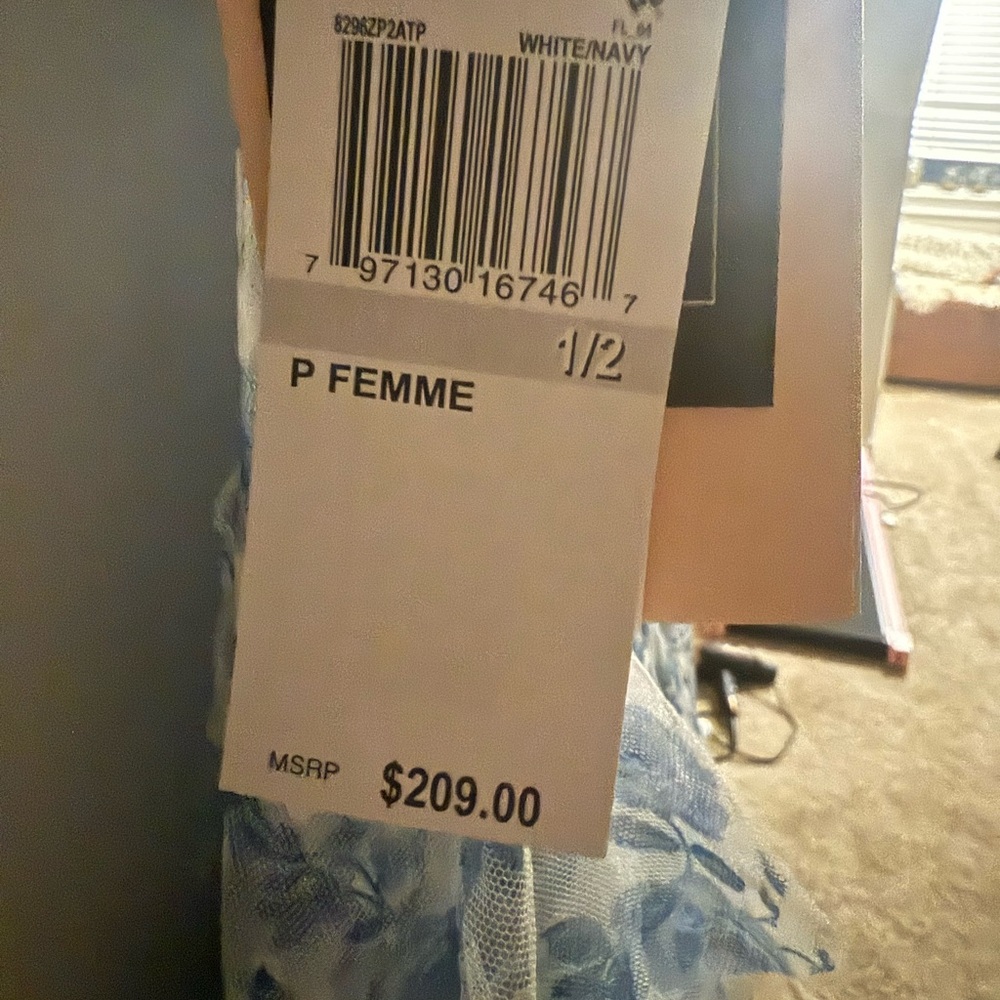 Macy's Sheer Fabric with Blue Floral Design - Picture 4 of 4